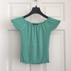 Forever 21 Women’s Top S Green Stretchy Short sleeves T-Shirt Cinched neckline
